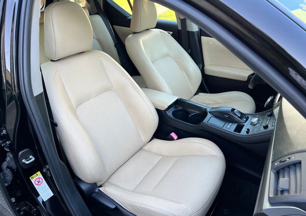 Lexus CT cena 49000 przebieg: 185000, rok produkcji 2012 z Puławy małe 352